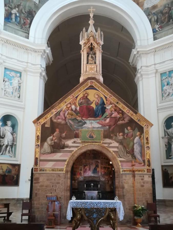 B&B Domus Benedicta Assisi Esterno foto